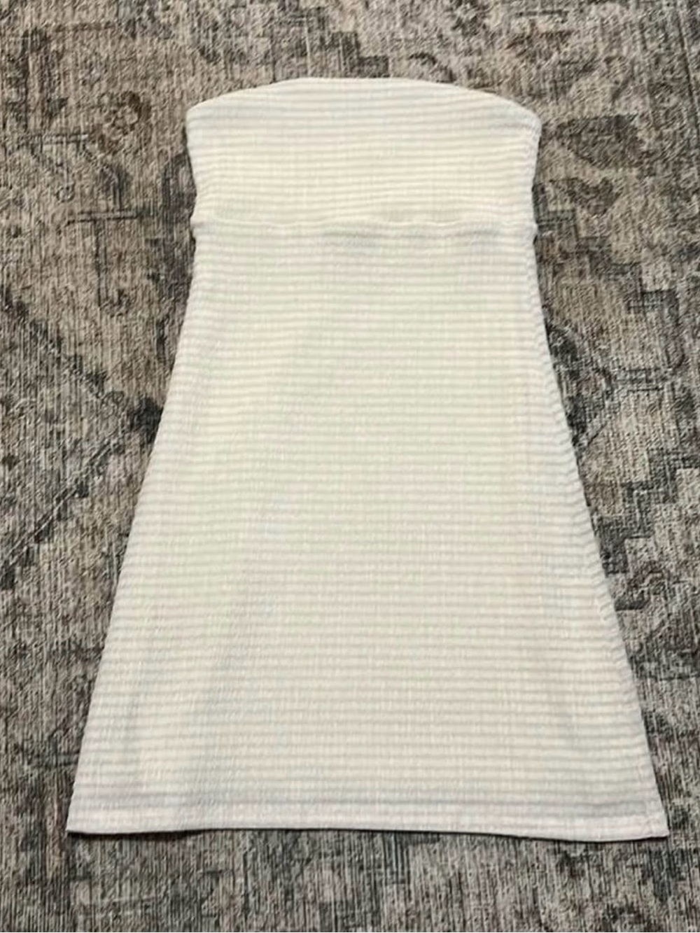 Aritzia Wilfred Strapless Mini Dress